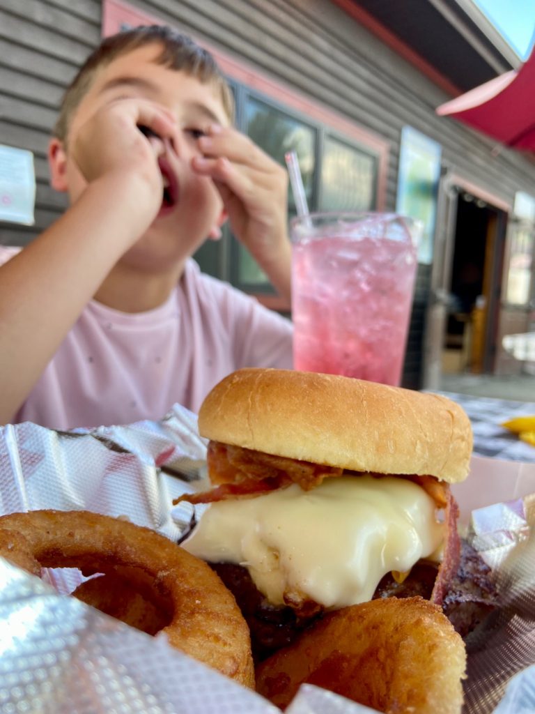 cheeseburger