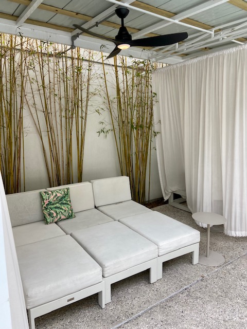 lounge chairs in cabana