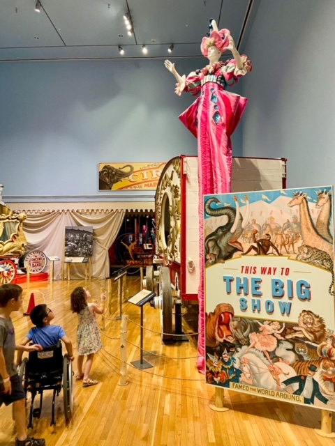 children at ringling museum