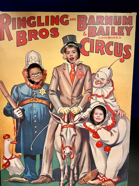 children in ringling bros sign
